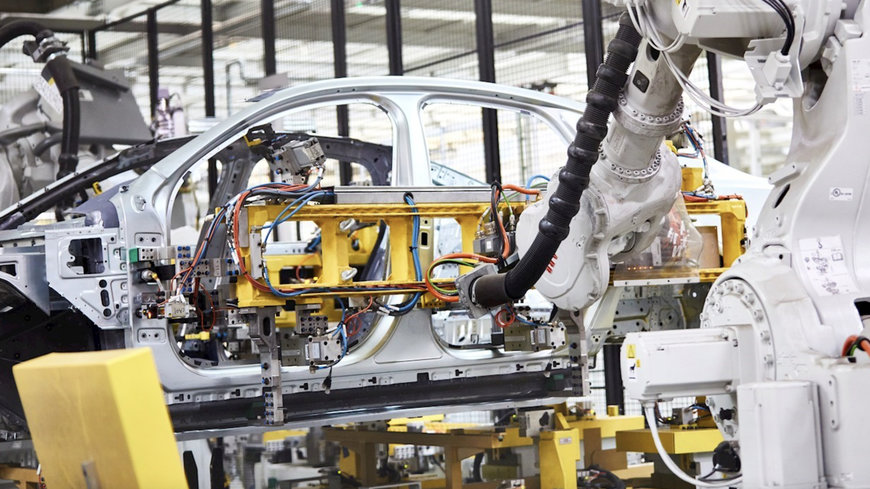 Inteligentní řešení ABB pro robotickou automatizaci pomohou společnosti Volvo Cars dosáhnout cílů v oblasti udržitelnosti